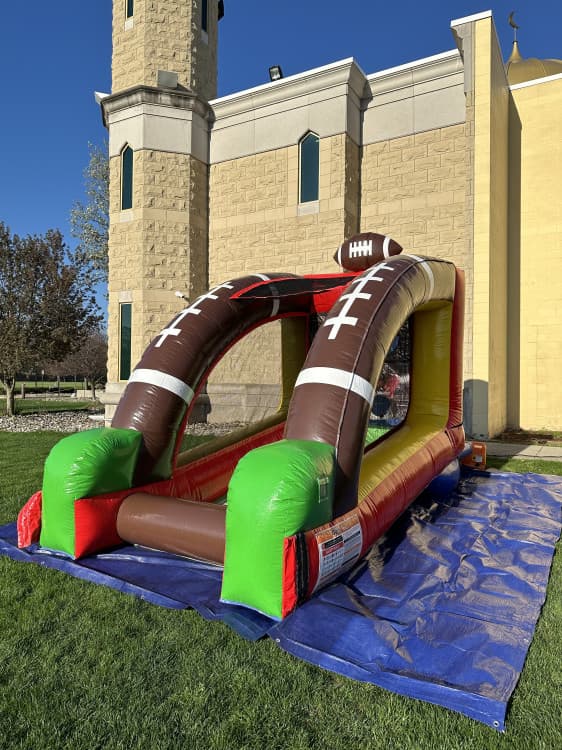 TOUCHDOWN! Inflatable Football Game