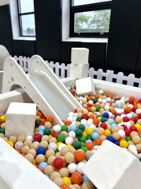 Ball-Pits & Kid's Party Rentals