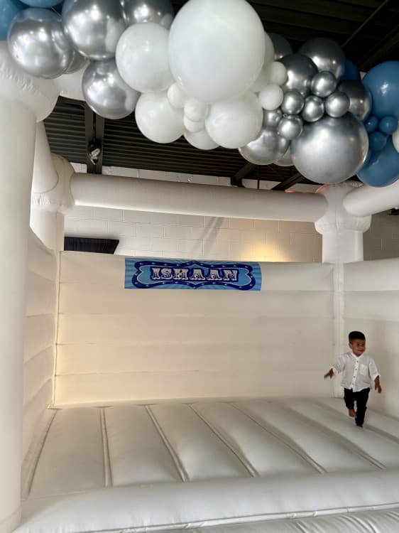 Large 13x13 Modern White Bouncer