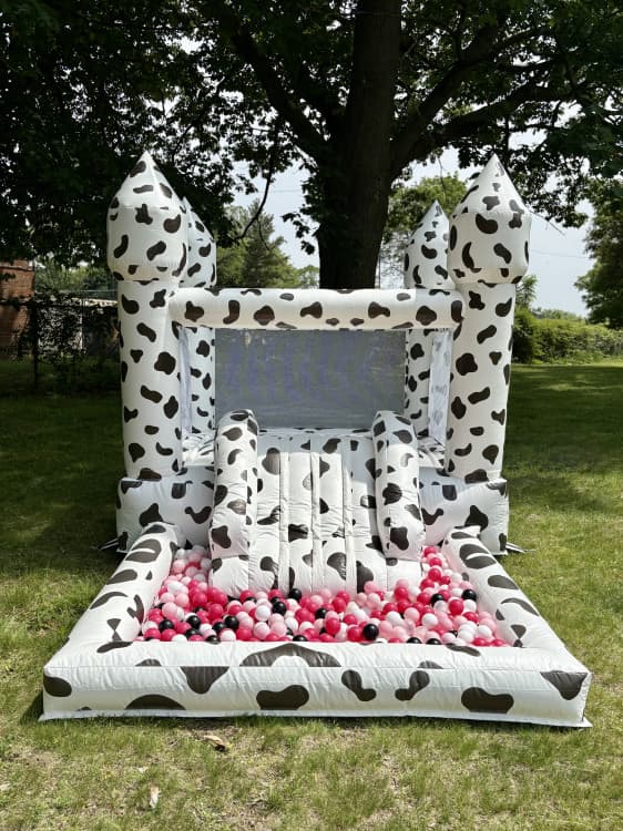 MOO! Cow/Rodeo Bounce House with Slide and Ball Pit